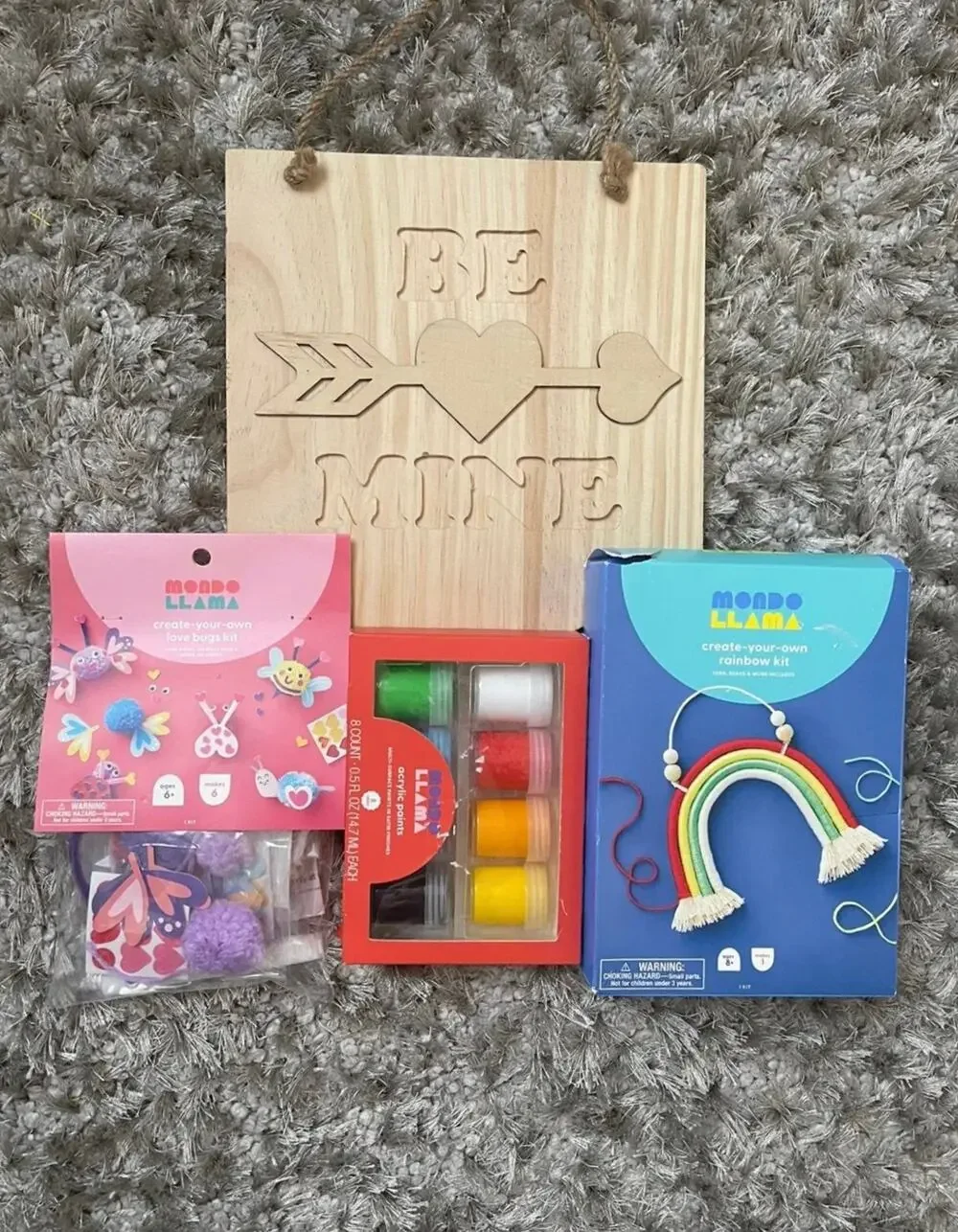 Mondo Llama creative pack